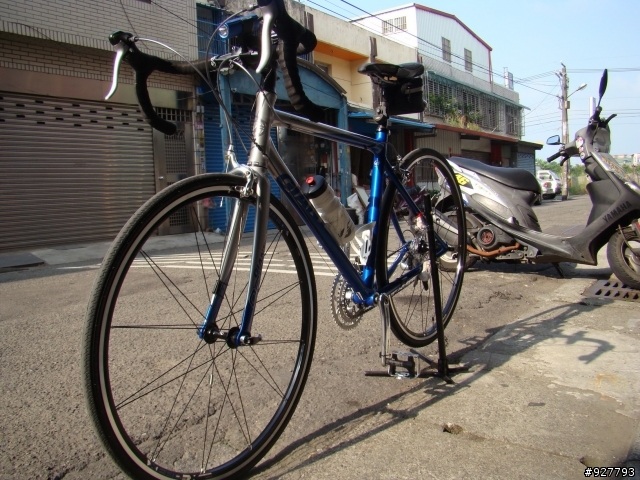 [DIY開箱]08 GIANT OCR 2 藍銀 跑第七 Ultegra SL大盤