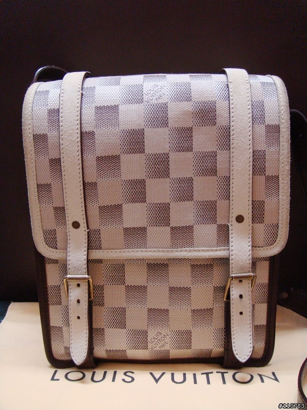 [分享]Louis Vuitton DAMIER LUNE TROTTEUR N48184 & Louis Vuitton TROTTEUR Soana M95689