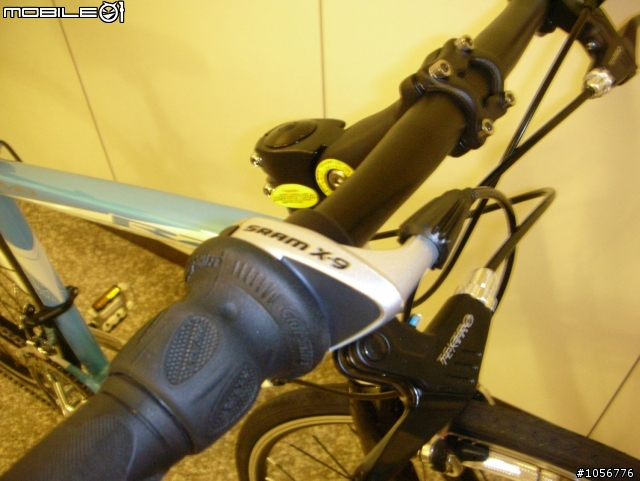 分享~女王的新車 BH ALVIA平把公路車