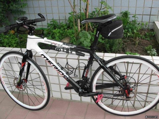 分享一下我的平把公路車(卡本M1V)--純分享,不勸敗..