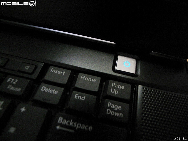 [簡略的開箱] Dell Precision M4400補上3DMARK成績