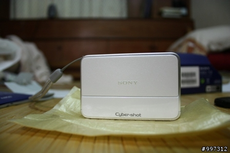 老梗開箱文   sony 口愛T2