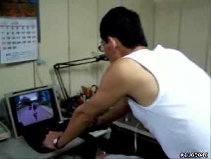 騎健身車或是室內單車不會無聊的玩意兒