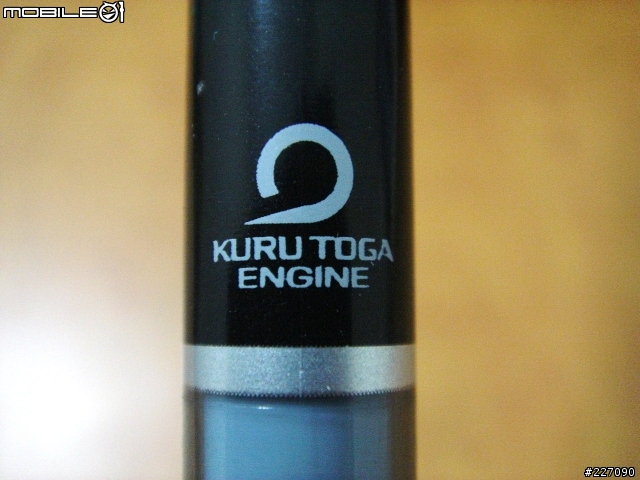 [分享]UNI-KURU TOGA自動鉛筆