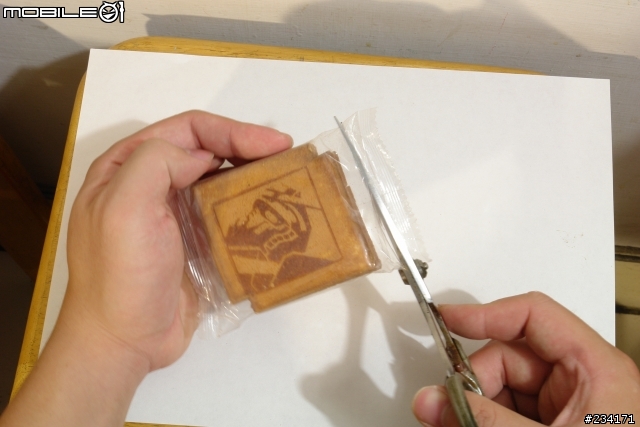 [怪玩意分享]鋼彈煎餅 開箱