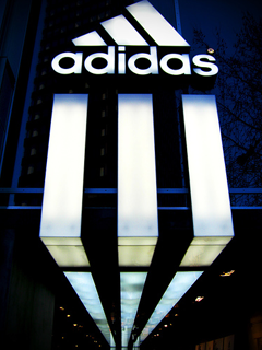 [240x320]-adidas主題+4種桌布