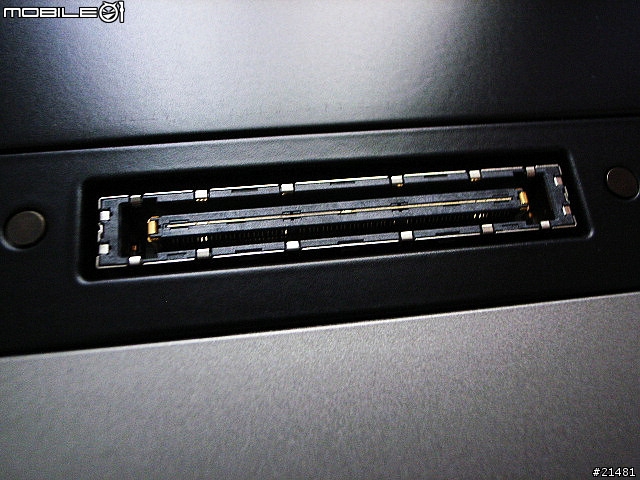 [簡略的開箱] Dell Precision M4400補上3DMARK成績