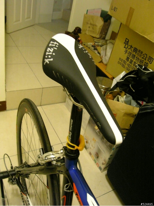 [分享]終於加入公路車的行列了,新車FUJI TEAM RC分享