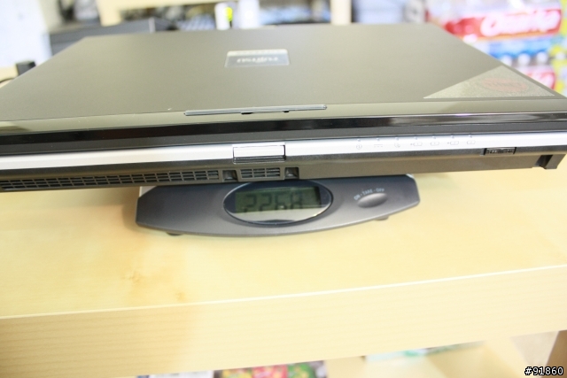 [簡易開箱分享] FUJITSU LIFEBOOK T5010
