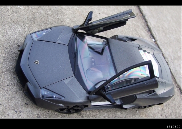1/18模型車外拍....