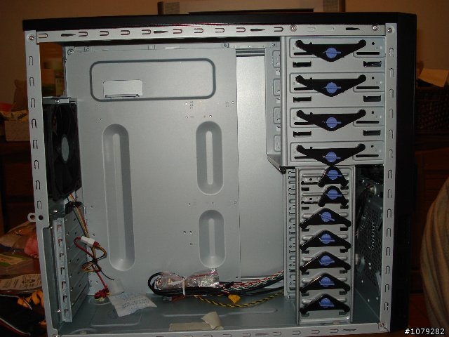 不專業之 CoolerMaster  Elite 335 開箱文
