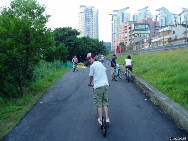 kickbike滑板車的騎乘方式與經驗分享