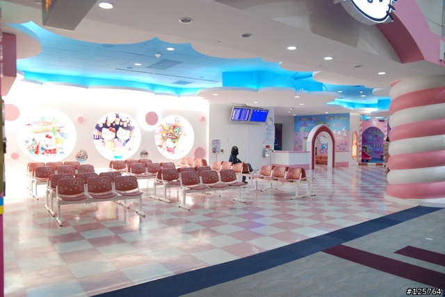 [標題修正]中正機場的Kitty候機室