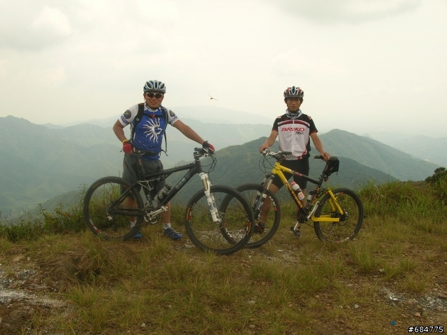 廣東佛山台勞騎行佛山第一峰記錄之二