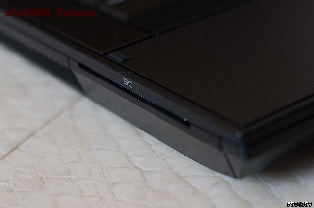 [開箱+解體文] Dell Latitude E6400 超完整開箱+小測試