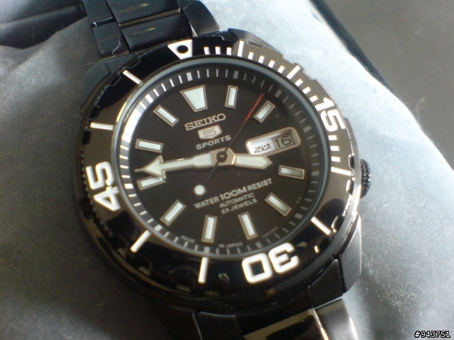 [新錶分享] SEIKO 5 黑鋼機械表