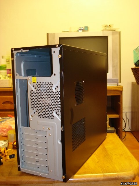 不專業之 CoolerMaster  Elite 335 開箱文