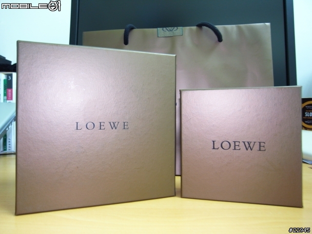[分享] LOEWE Napa小羊皮迷你AMAZONA包+零錢包