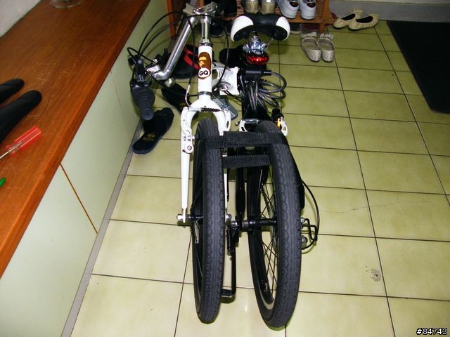 [開箱嘍]時尚黑白低調 Doppelganger 202 小折車(新增握把,碼表,檔泥板)