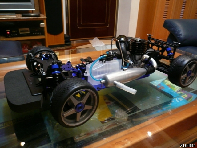 <開箱文>1/8大房車全新改款 Kyosho Inferno GT2 Audi A4 DTM