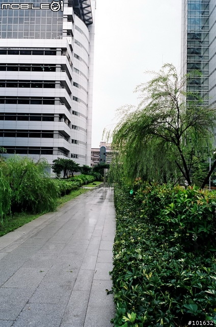 Updata~N & C 兩家的瑜亮情節~~附帶開箱文(現在還沒開)~先上小菜,好市多掃的圖
