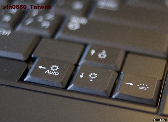 [開箱+解體文] Dell Latitude E6400 超完整開箱+小測試