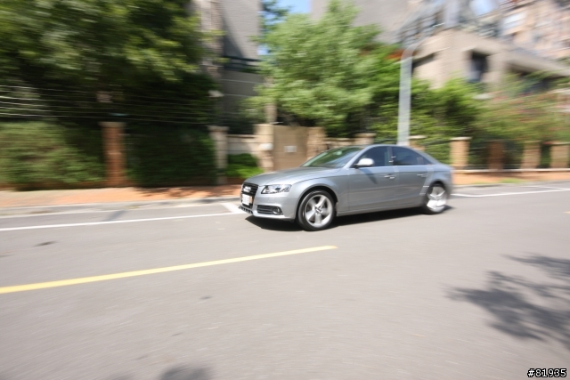 AUDI A4 3.2 Q 開箱文