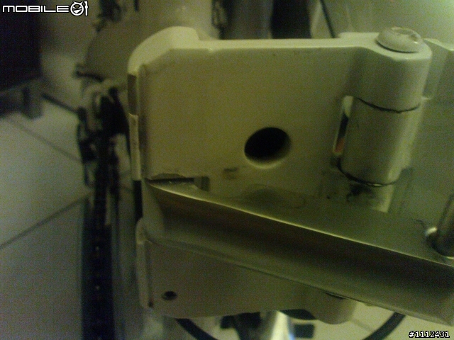 dahon eco3 摺疊處掉漆是正常的嗎~其他車款有類似也請發表一下..