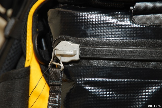 [開箱] Lowepro DryZone Rover