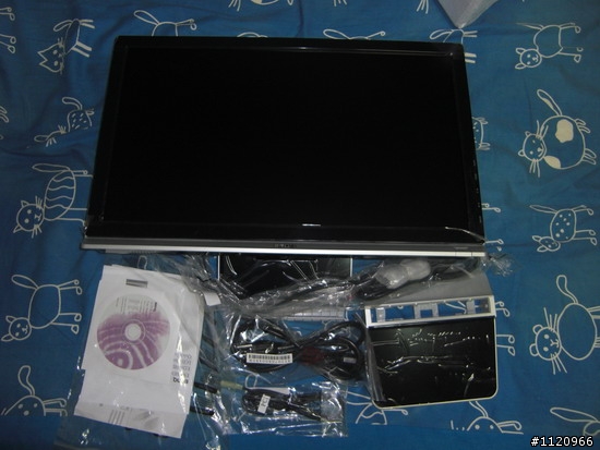 遲來又不專業的BENQ-E2200HDA開箱文