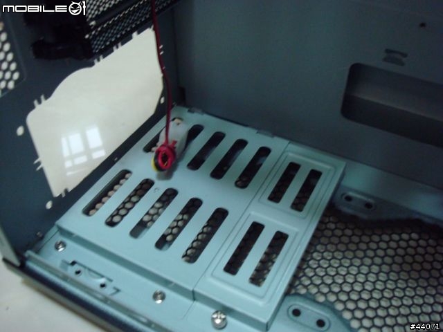 [開箱]威風凜冽！Coolermaster HAF 932+V8