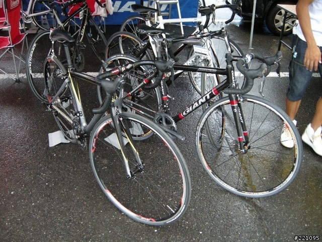 (圖多小心!!!) 島野公路車賽 in 鈴鹿賽道 2008/08/30-31