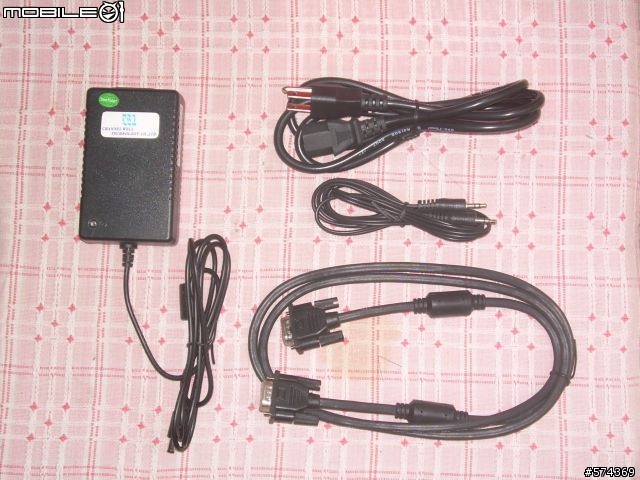 [開箱] CHUN青雲 LCM-22HM1-W 22吋LCD