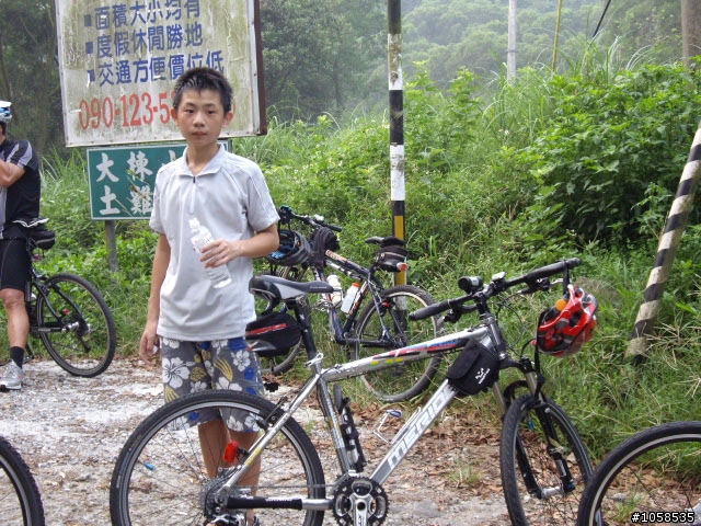 挑戰樹林市大棟山年紀最小的登山高手宜家小少爺專訪(樹林之星)