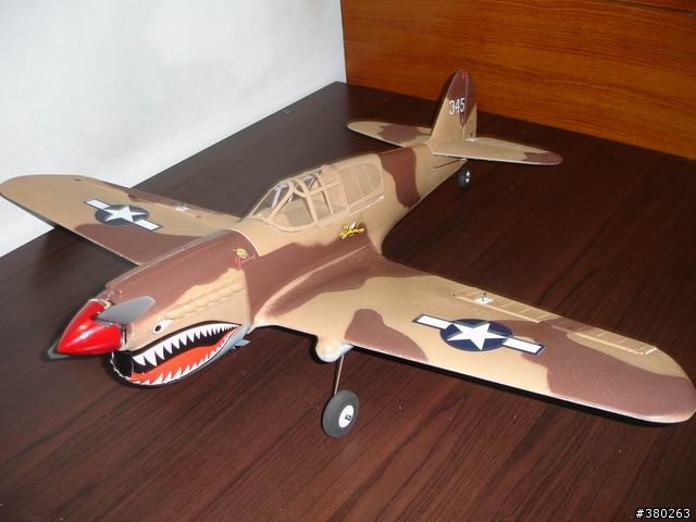 [新飛機入庫]P-40戰鷹-沙漠迷彩圖裝~