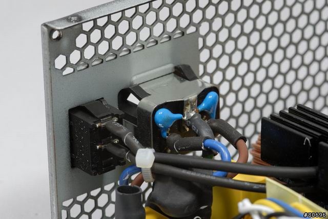 be quiet!新款Straight Power 80PLUS 450W電源供應器簡介及測試