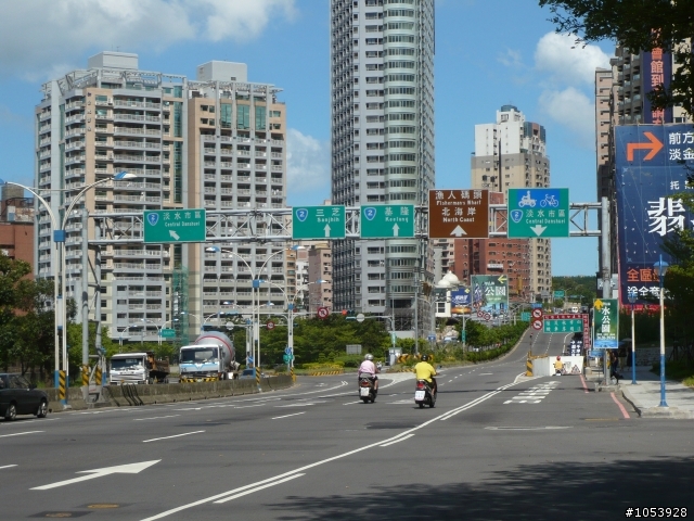 2008/09/26（五）終於登上大屯山主峰—找到助航台