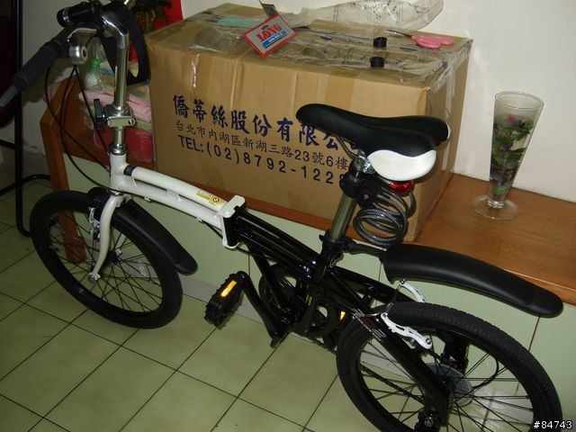 [開箱嘍]時尚黑白低調 Doppelganger 202 小折車(新增握把,碼表,檔泥板)