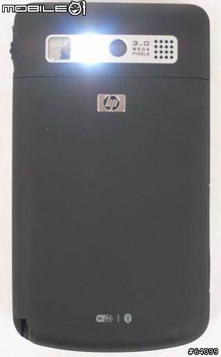 QWERTY 手機界的新兵 HP iPAQ 912