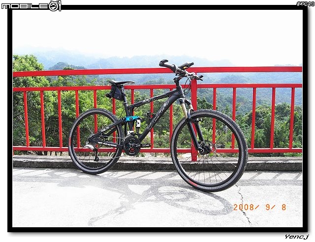 [分享]我的TANK前後避震登山車