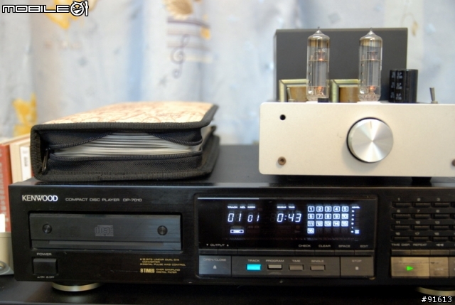 [分享] 9/22更新 增加耳擴跟CD Player了 ;  Grado SR225 耳機在台中入手啦...