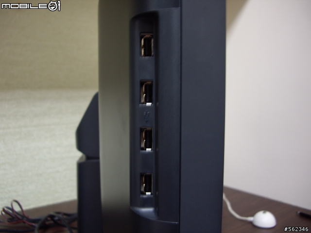 [不專業簡易開箱]Decaview(FEELER) FV2600W 26吋HDCP寬螢幕