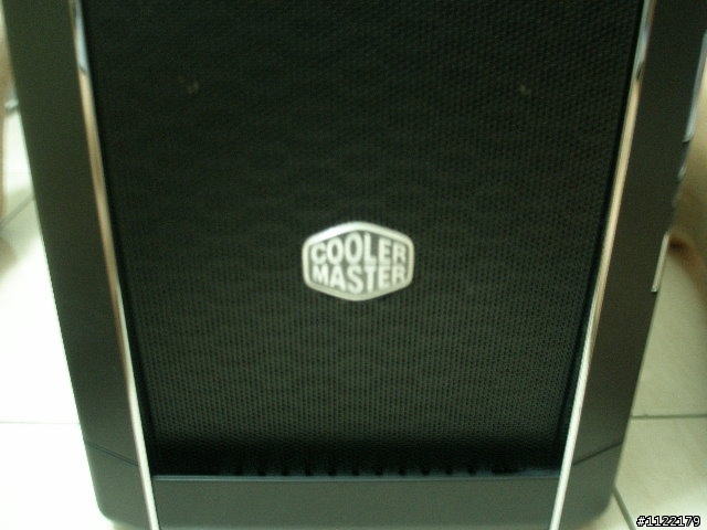 藍光綜放-絕世好殼 Coolermaster CM690+透明側板