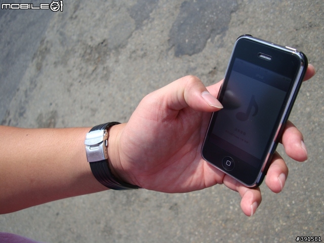 [分享]全新Mazda5 + iPhone3G = 兼具駕駛樂趣和通訊科技的雙重享受 !!