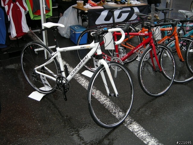 (圖多小心!!!) 島野公路車賽 in 鈴鹿賽道 2008/08/30-31