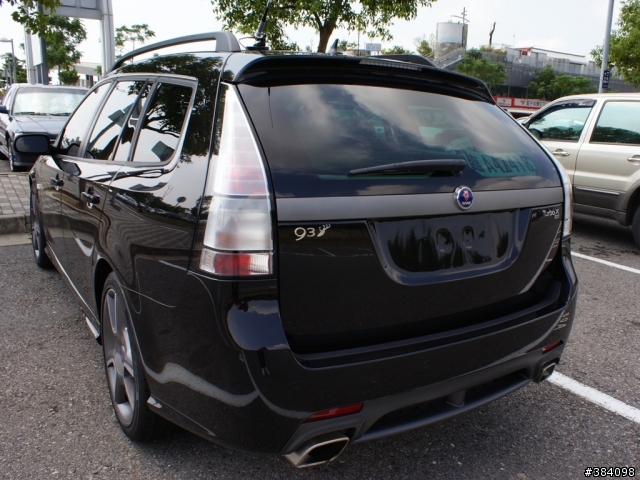 捕獲 SAAB Turbo X sedan & wagon