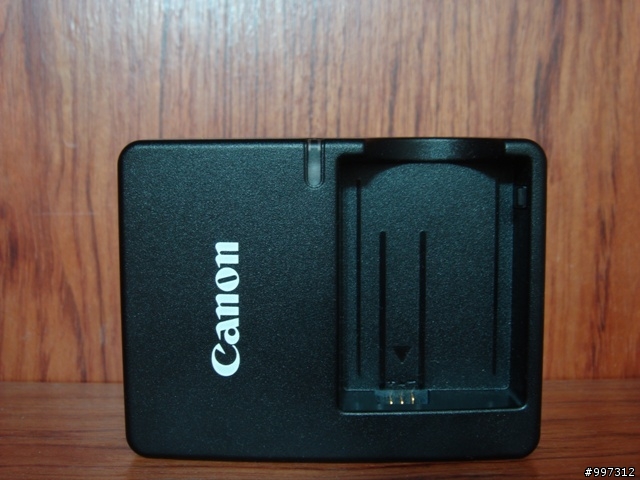 老梗開箱文   sony 口愛T2