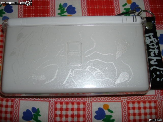 (分享) 新入手的神奇寶貝白金版 DS Lite