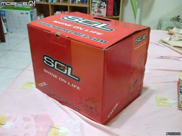 [開箱文」Sol 68s + MotoGp長手套