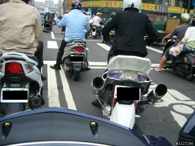 請問這種"雙巨管"原理究竟為何?(有照片有真相)